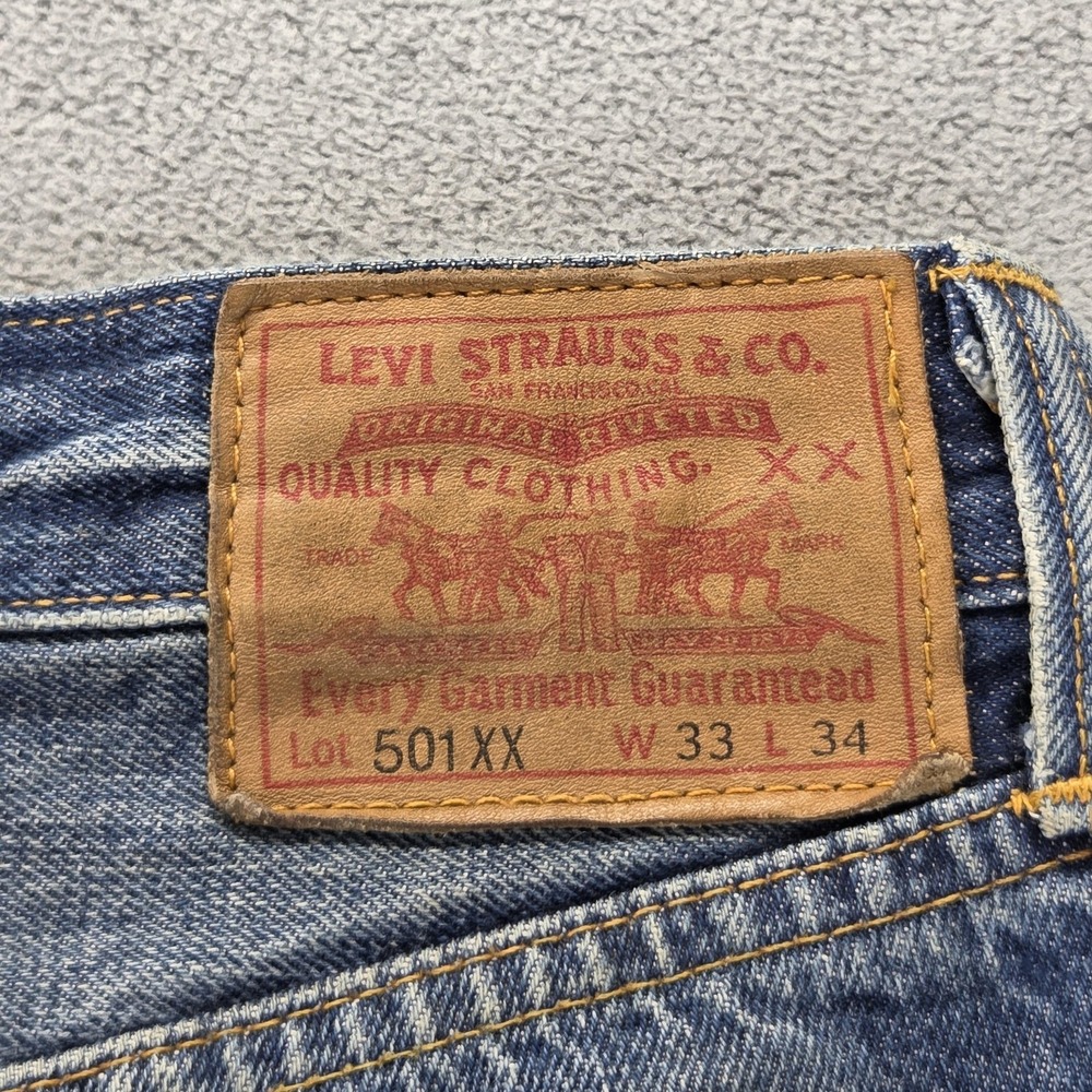 Levis 501 Jeans Mens 33x34 Blue Selvedge LVC Whiskers Button Fly - Picture 16 of 16